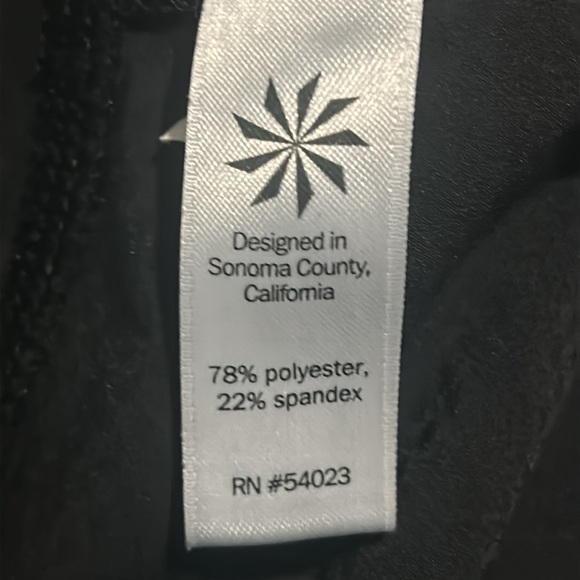 Athleta size small crop leggings - Picture 6 of 9